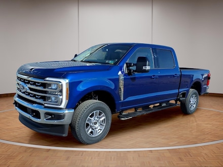 2026 Ford F-350 Super Duty F-350&reg; Lariat&reg; TRUCK