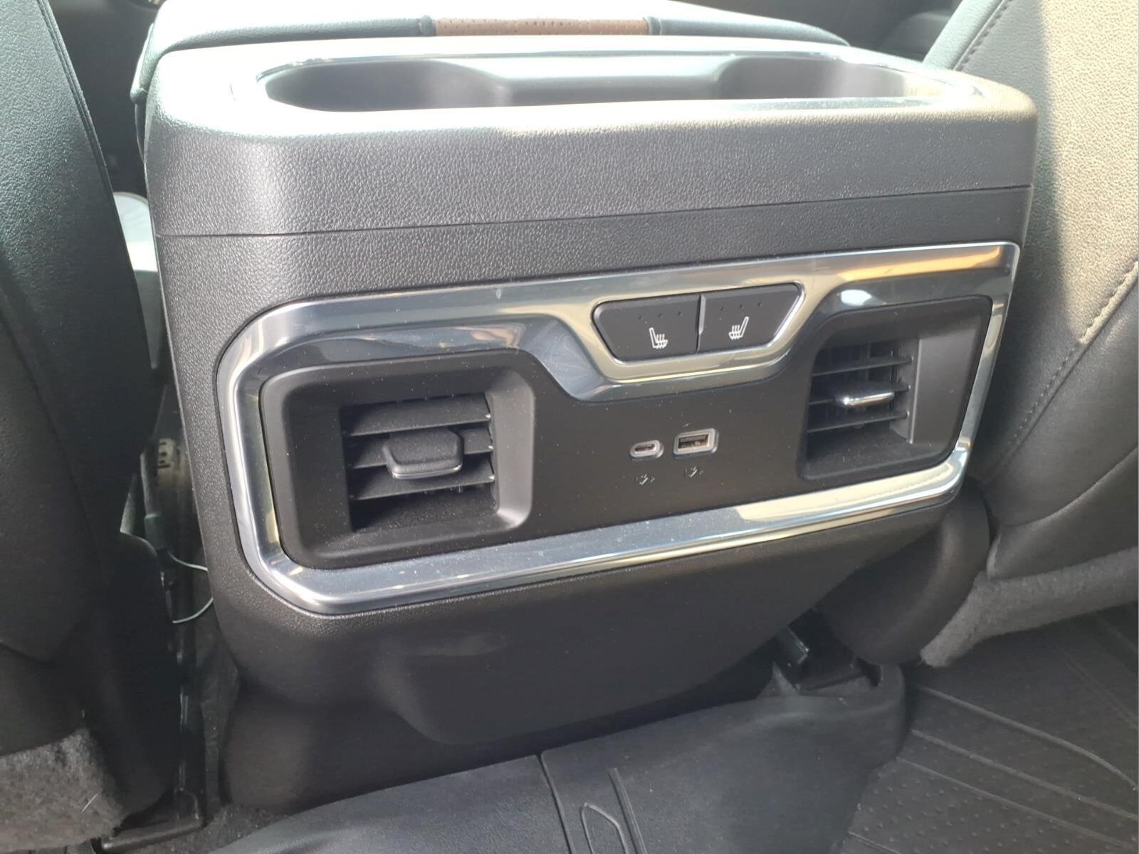 2023 Chevrolet Silverado 1500 High Country - Photo 16