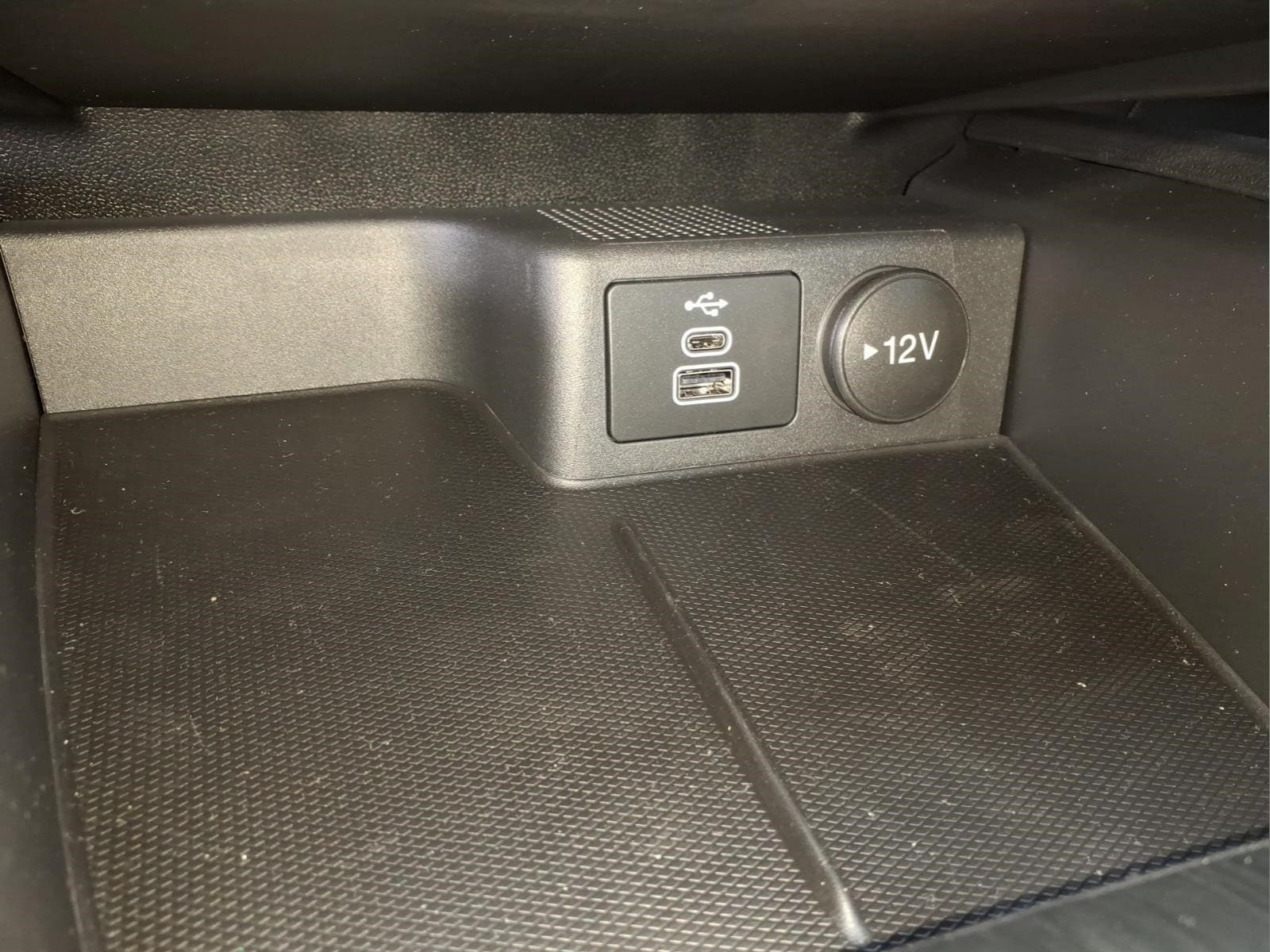 2025 Ford Escape Plug-in hybrid PHEV - Photo 24
