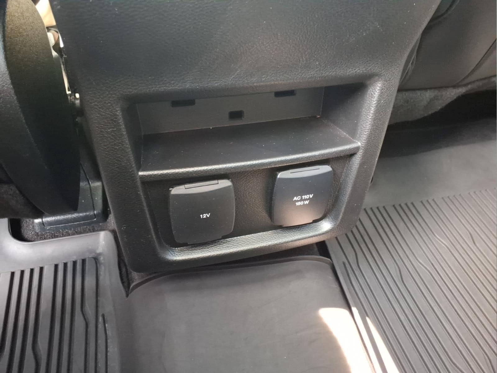 2020 Ford Edge SEL - Photo 15