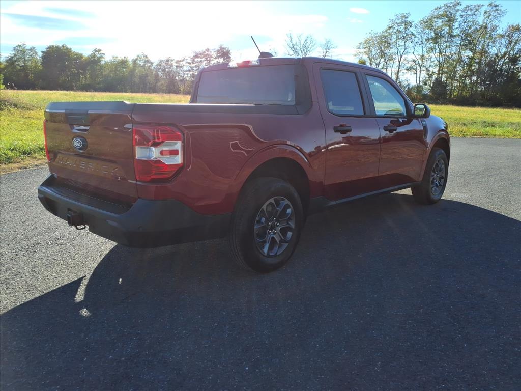 2025 Ford Maverick XLT photo 3