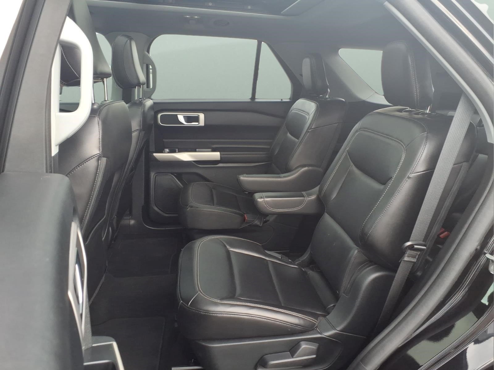 2021 Ford Explorer XLT - Photo 16