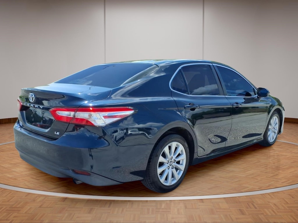 Used 2018 Toyota Camry LE Sedan