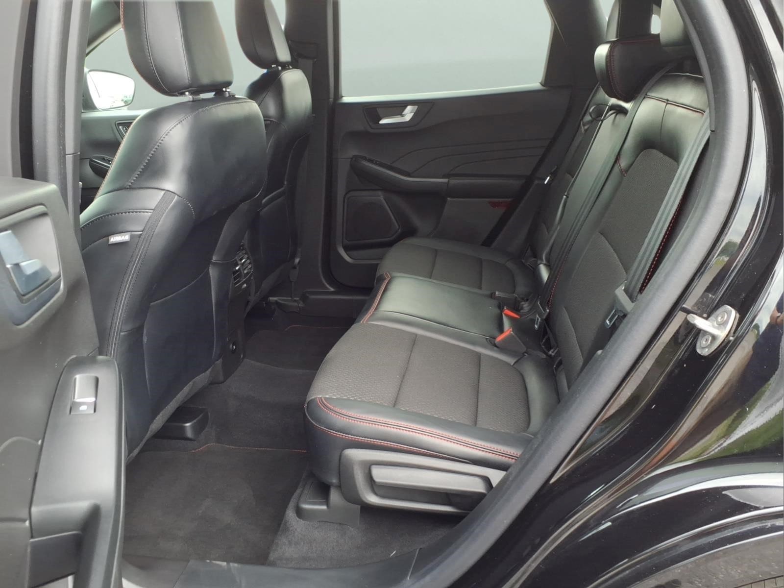 2023 Ford Escape ST-Line Select - Photo 20