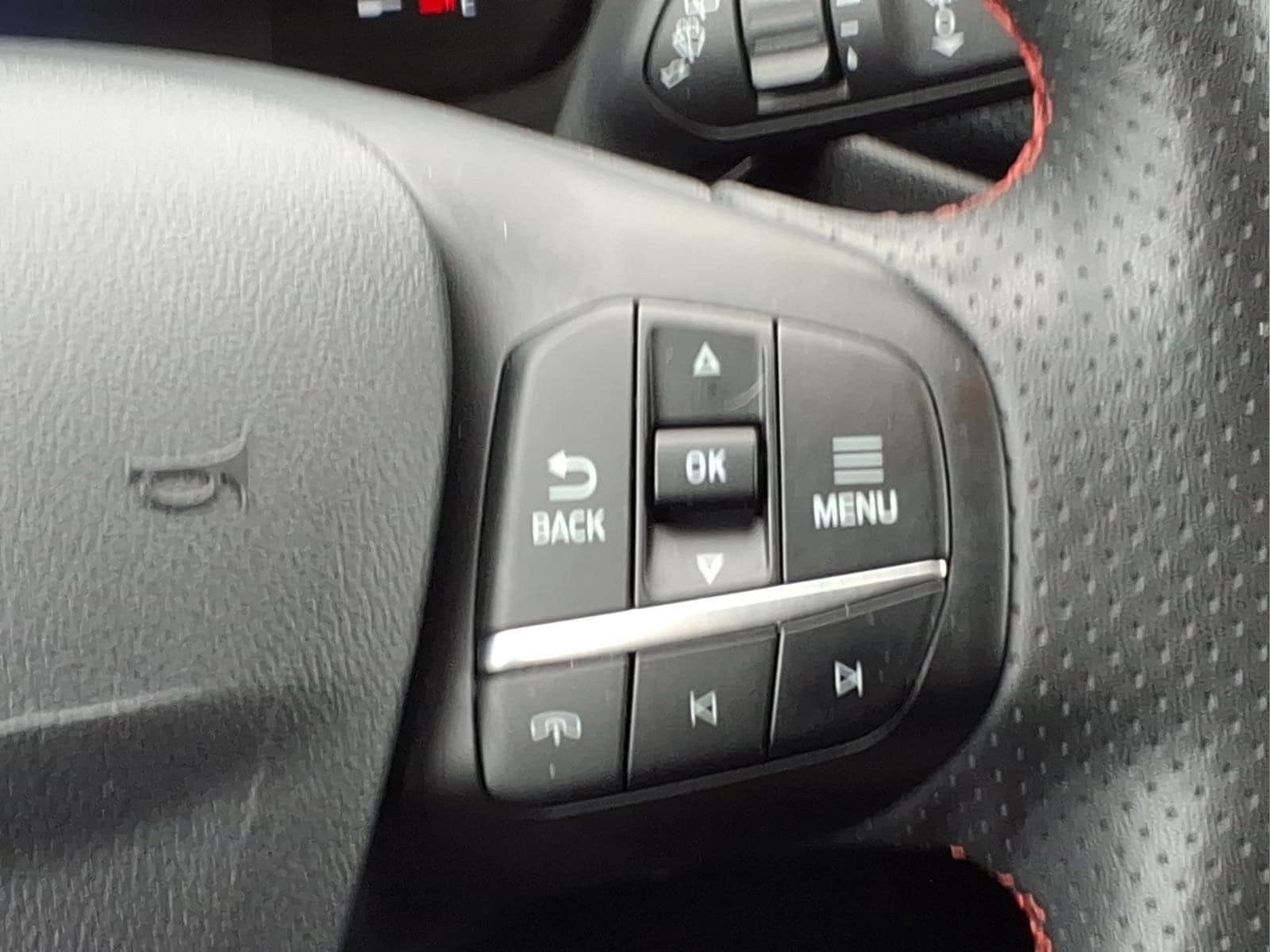 2023 Ford Escape ST-Line Select - Photo 15