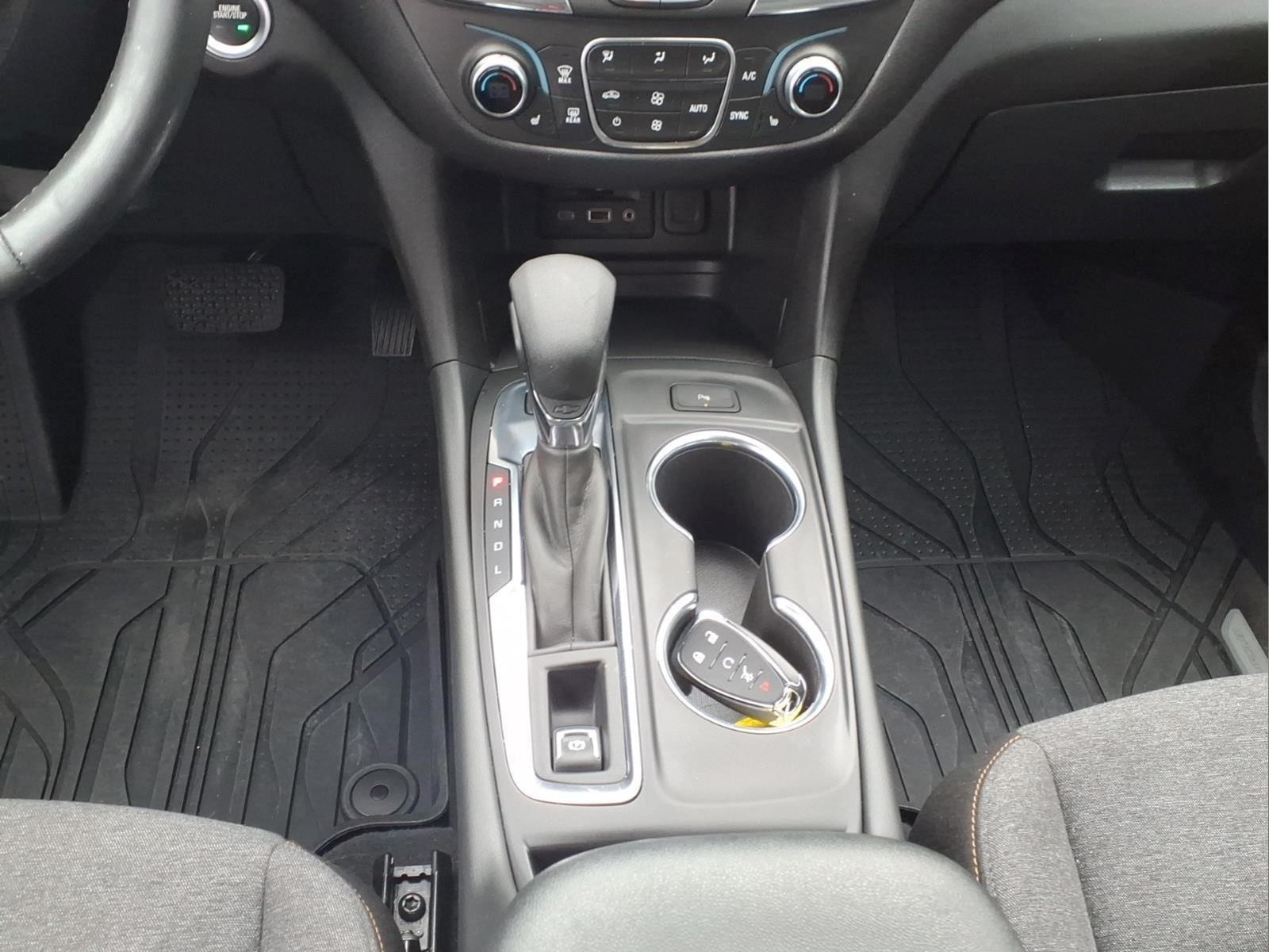 2024 Chevrolet Equinox LT - Photo 19