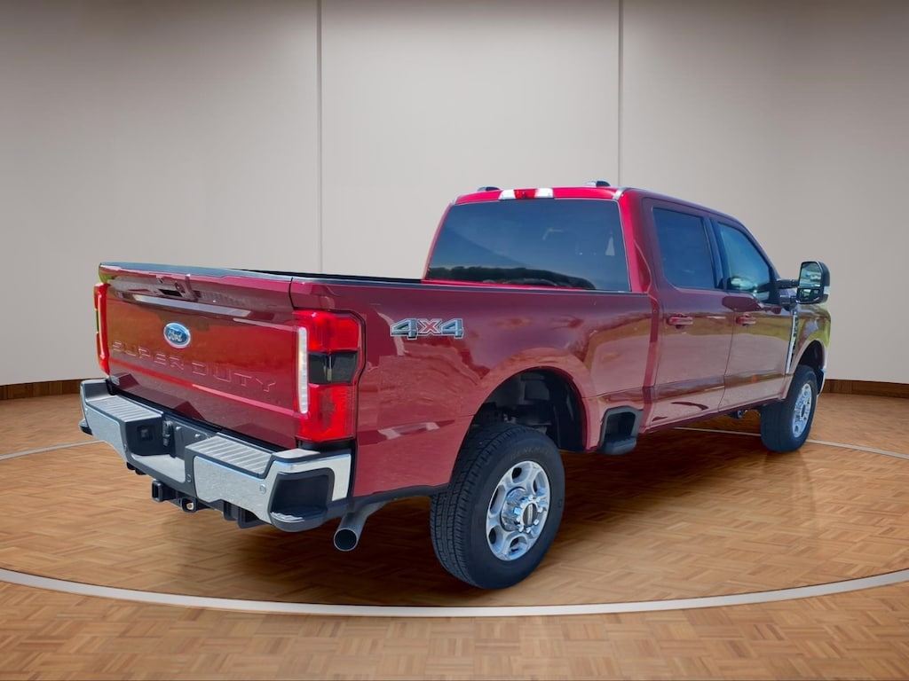 New 2026 Ford F-350 Super Duty F-350® XLT TRUCK