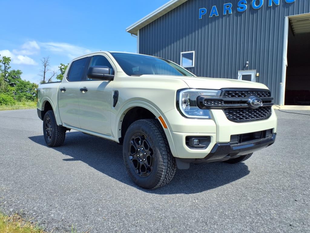 2025 Ford Ranger XLT photo 2