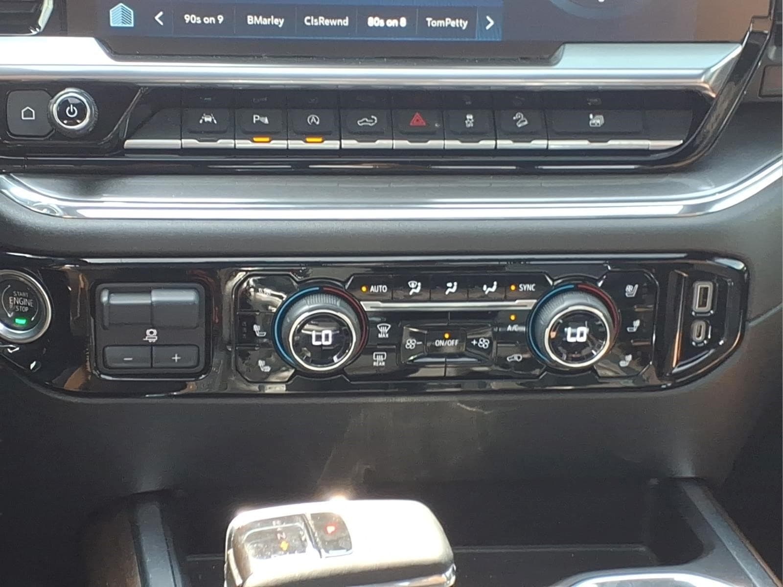 2023 Chevrolet Silverado 1500 High Country - Photo 14