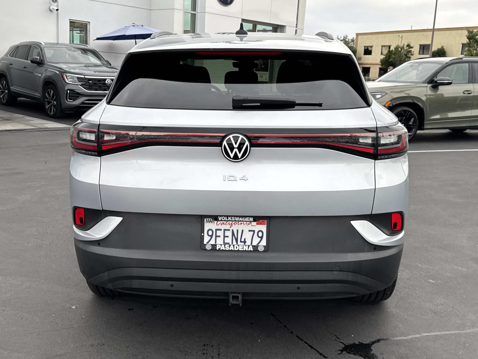 2022 Volkswagen ID.4 Pro photo 4