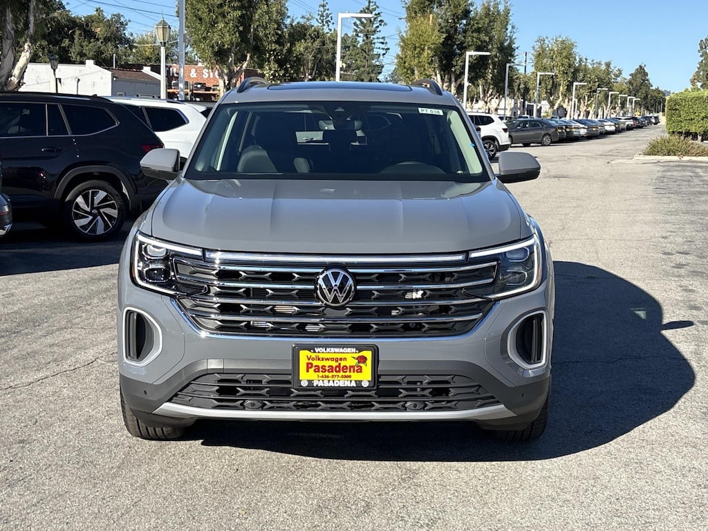 New 2026 Volkswagen Atlas 2.0T SE w/Technology Sport Utility