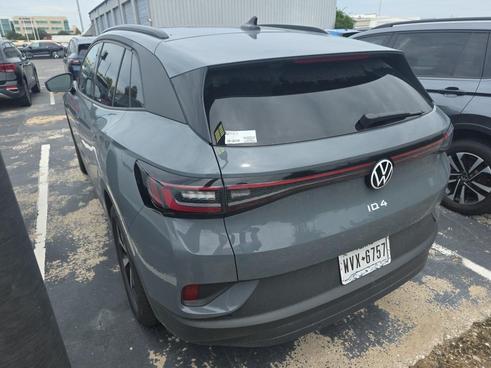 Certified 2025 Volkswagen ID.4 PRO with VIN 1V2CRPE83SC002626 for sale in Pasadena, CA