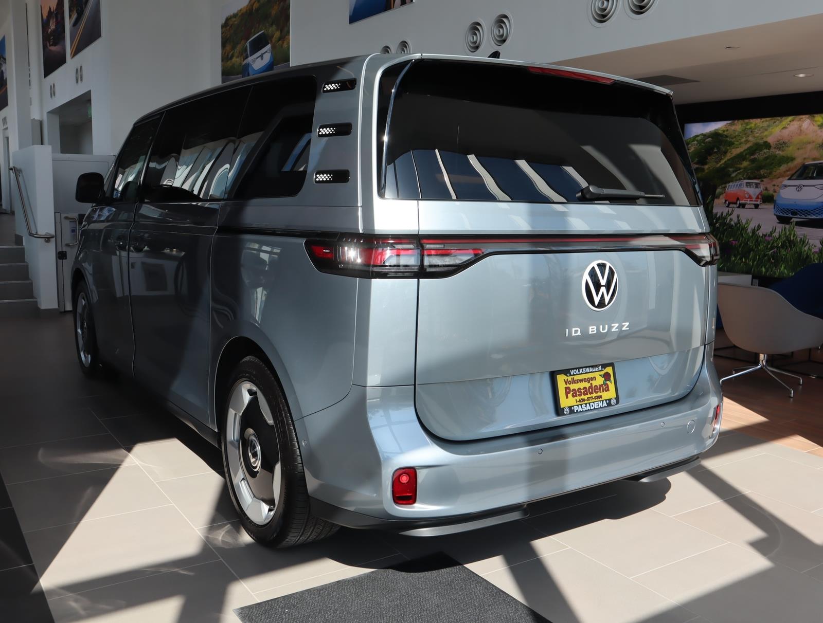 2025 Volkswagen ID. Buzz Pro S photo 4