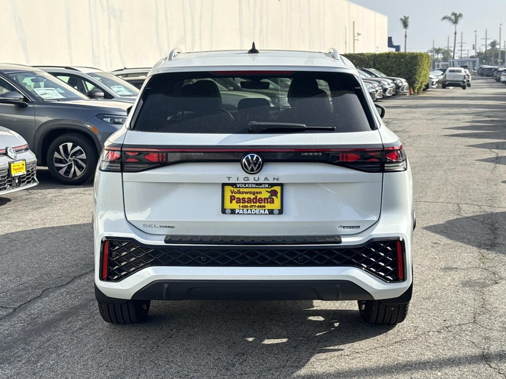 New 2026 Volkswagen Tiguan 2.0T SEL R-Line Turbo Sport Utility
