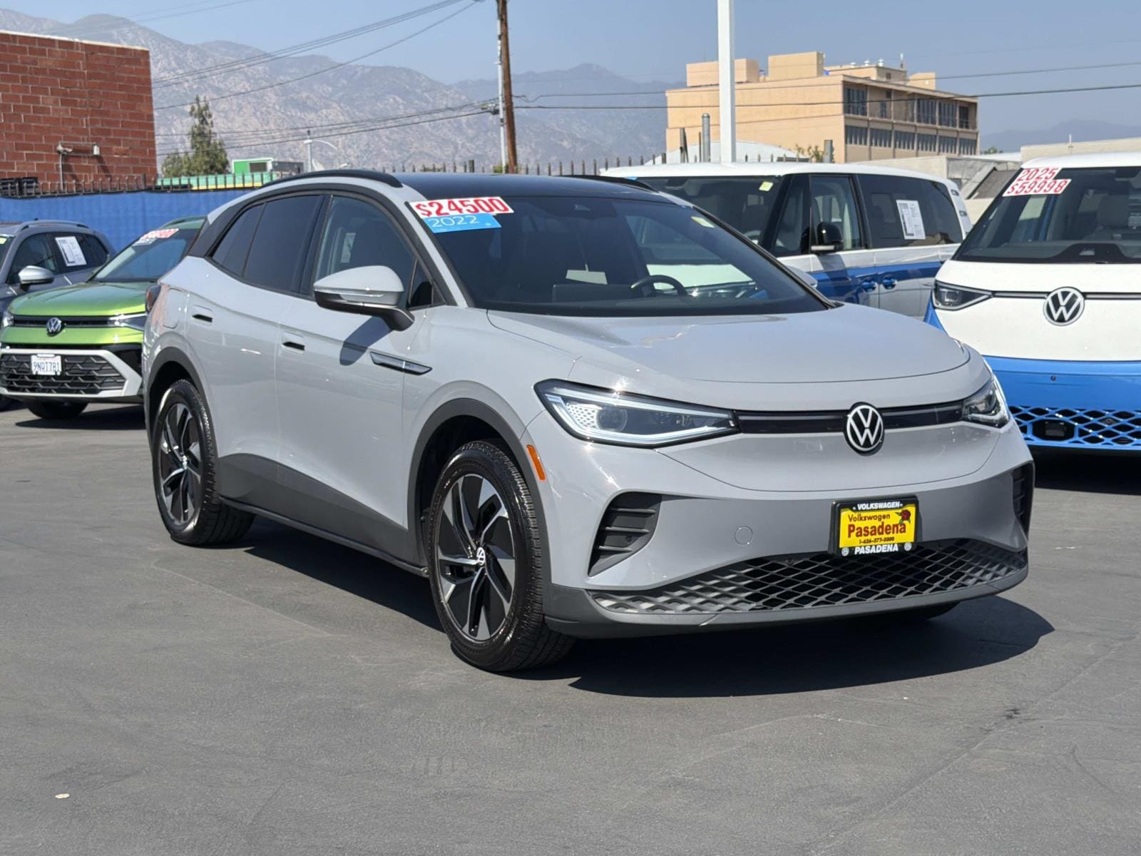 2022 Volkswagen ID.4 PRO S's photo