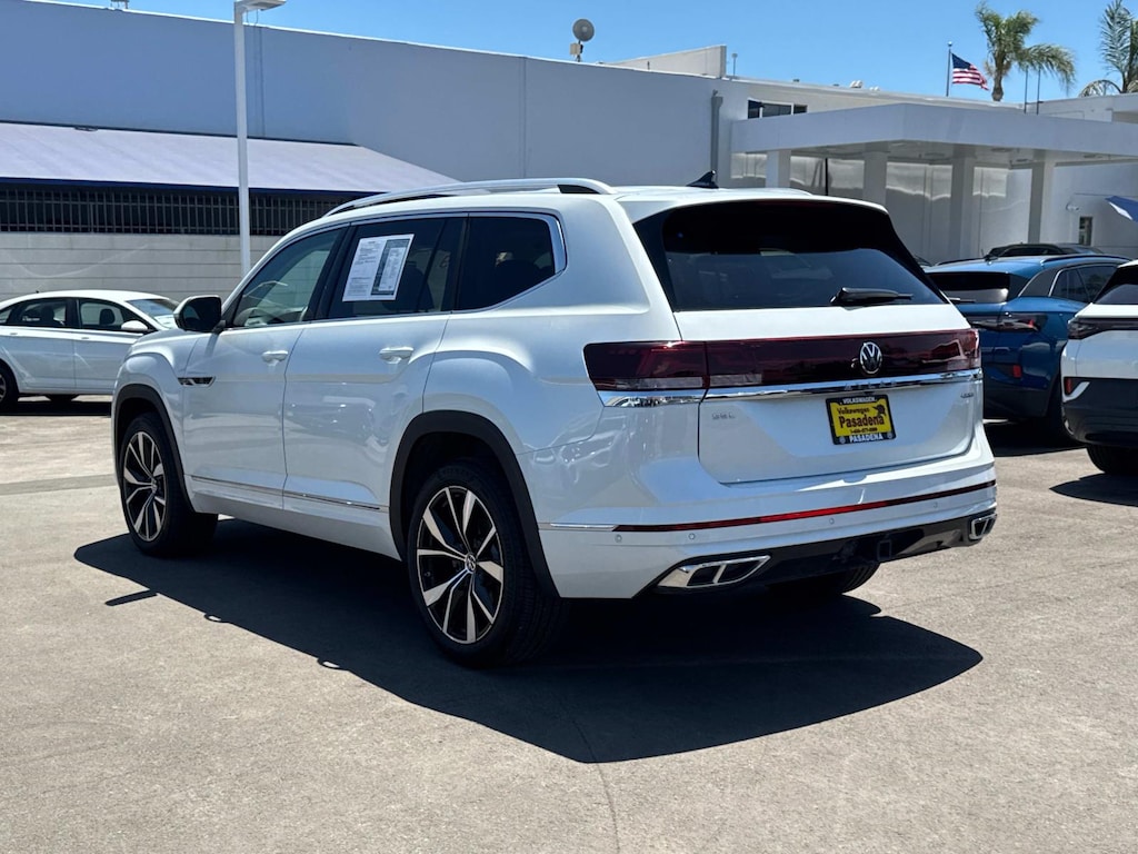 Certified 2024 Volkswagen Atlas 2.0T SEL Premium R-Line Sport Utility
