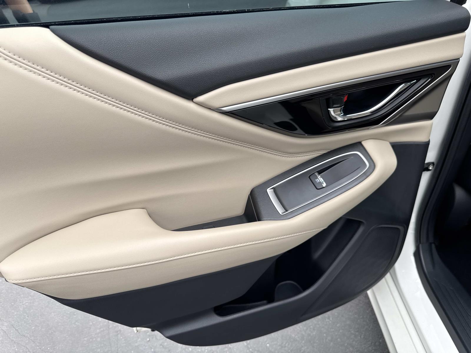 2021 Subaru Legacy Limited - Photo 10