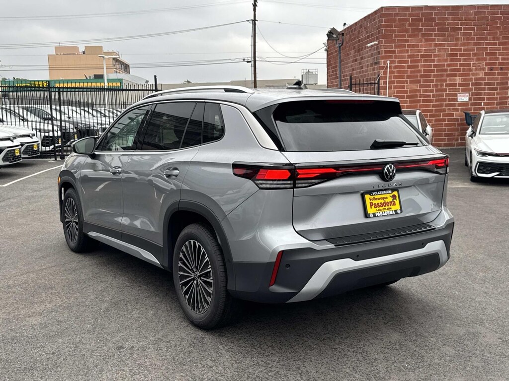 New 2026 Volkswagen Tiguan 2.0T S FWD Sport Utility