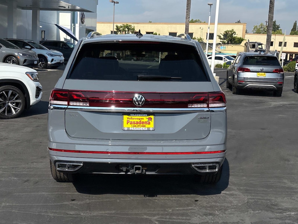 Certified 2025 Volkswagen Atlas 2.0T SEL Premium R-Line Sport Utility