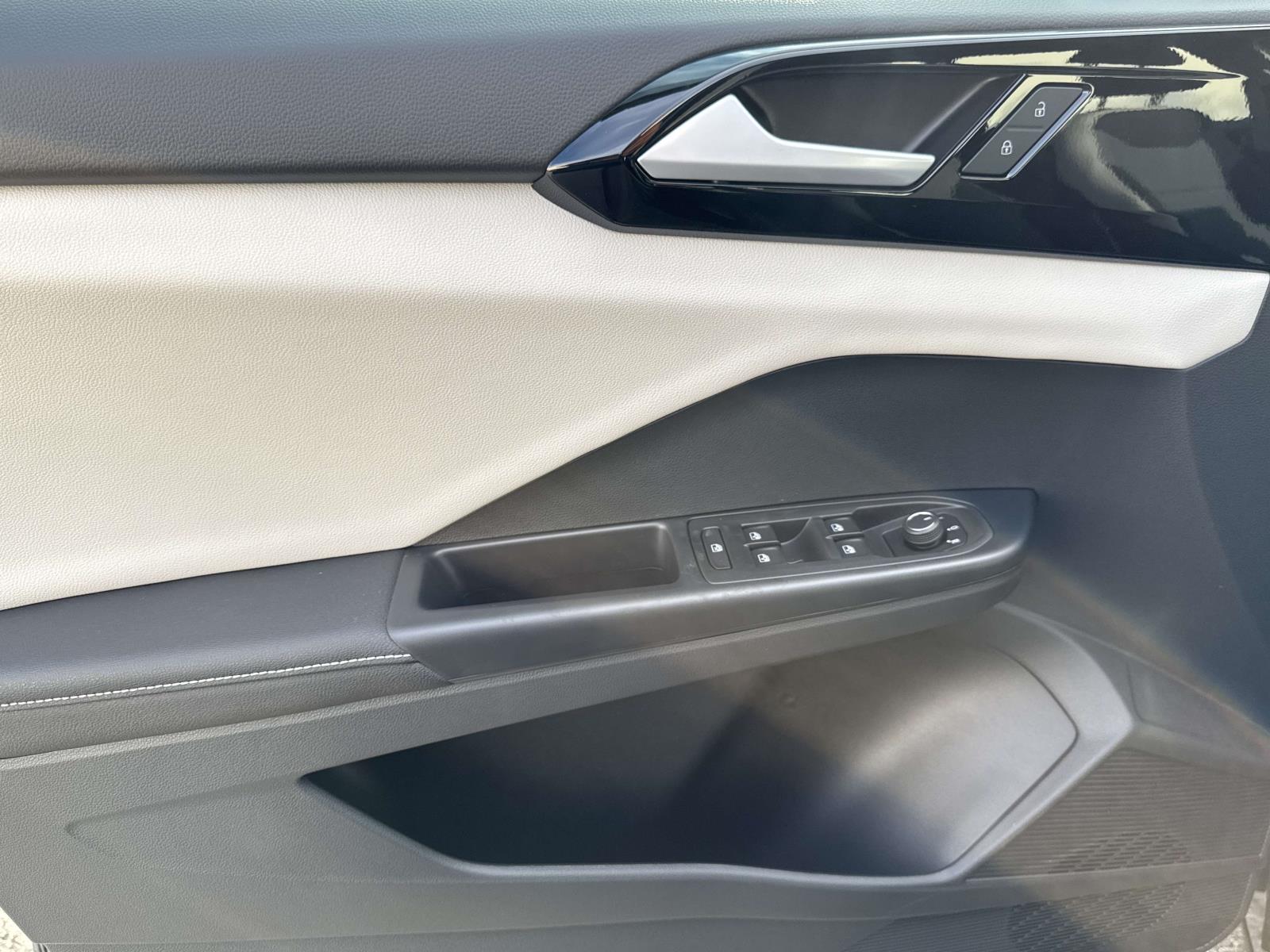 2026 Volkswagen Taos S - Photo 16