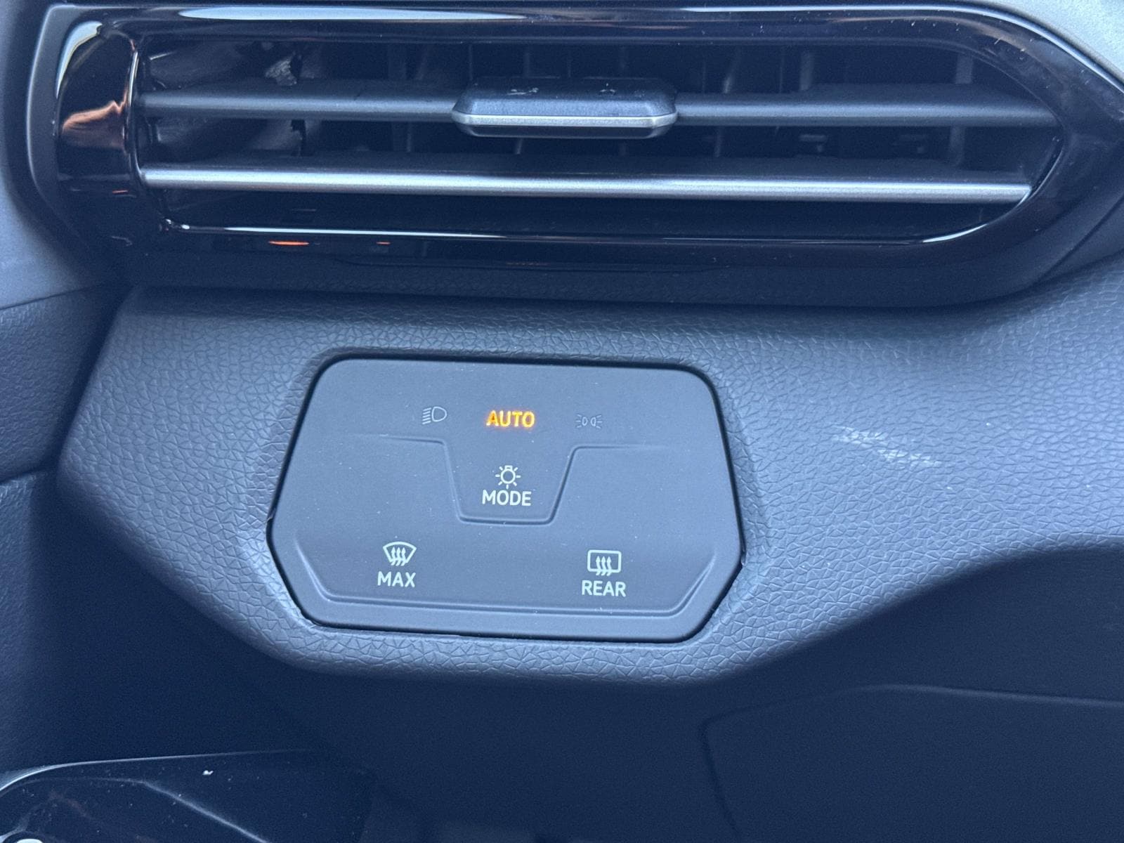 2026 Volkswagen ID.4 PRO - Photo 28