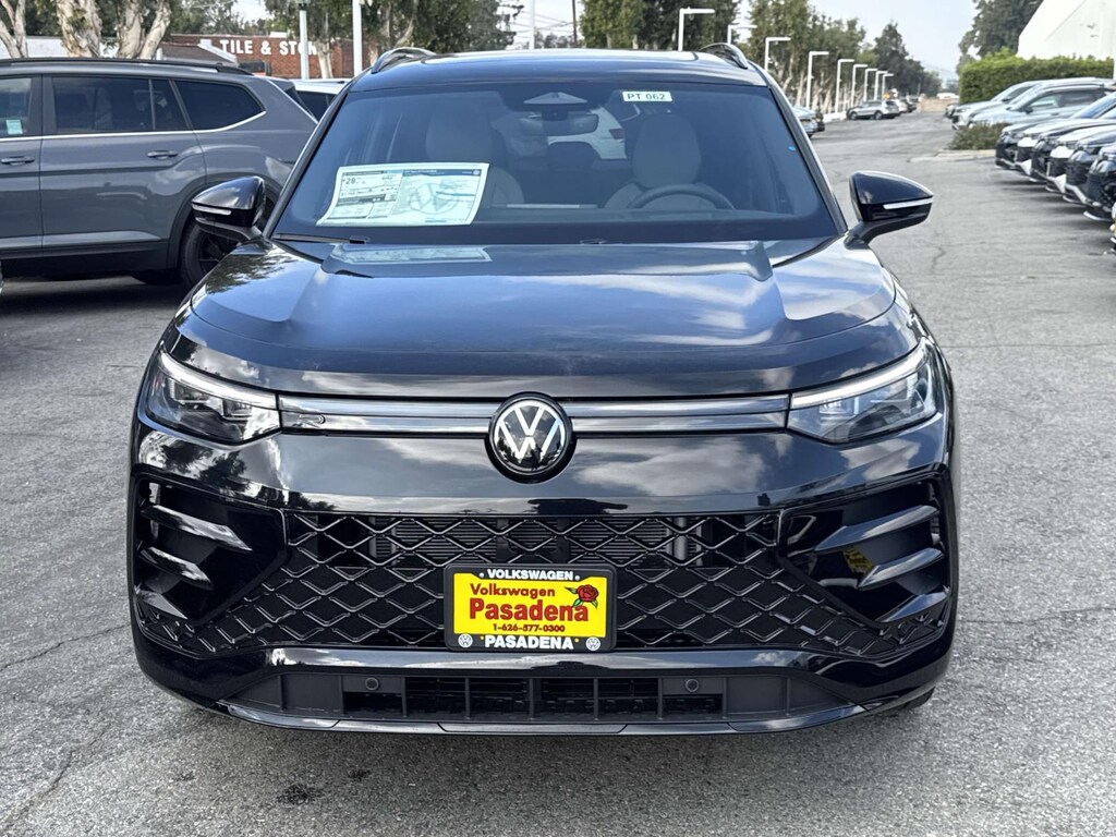 New 2026 Volkswagen Tiguan 2.0T SE R-Line Black FWD Sport Utility