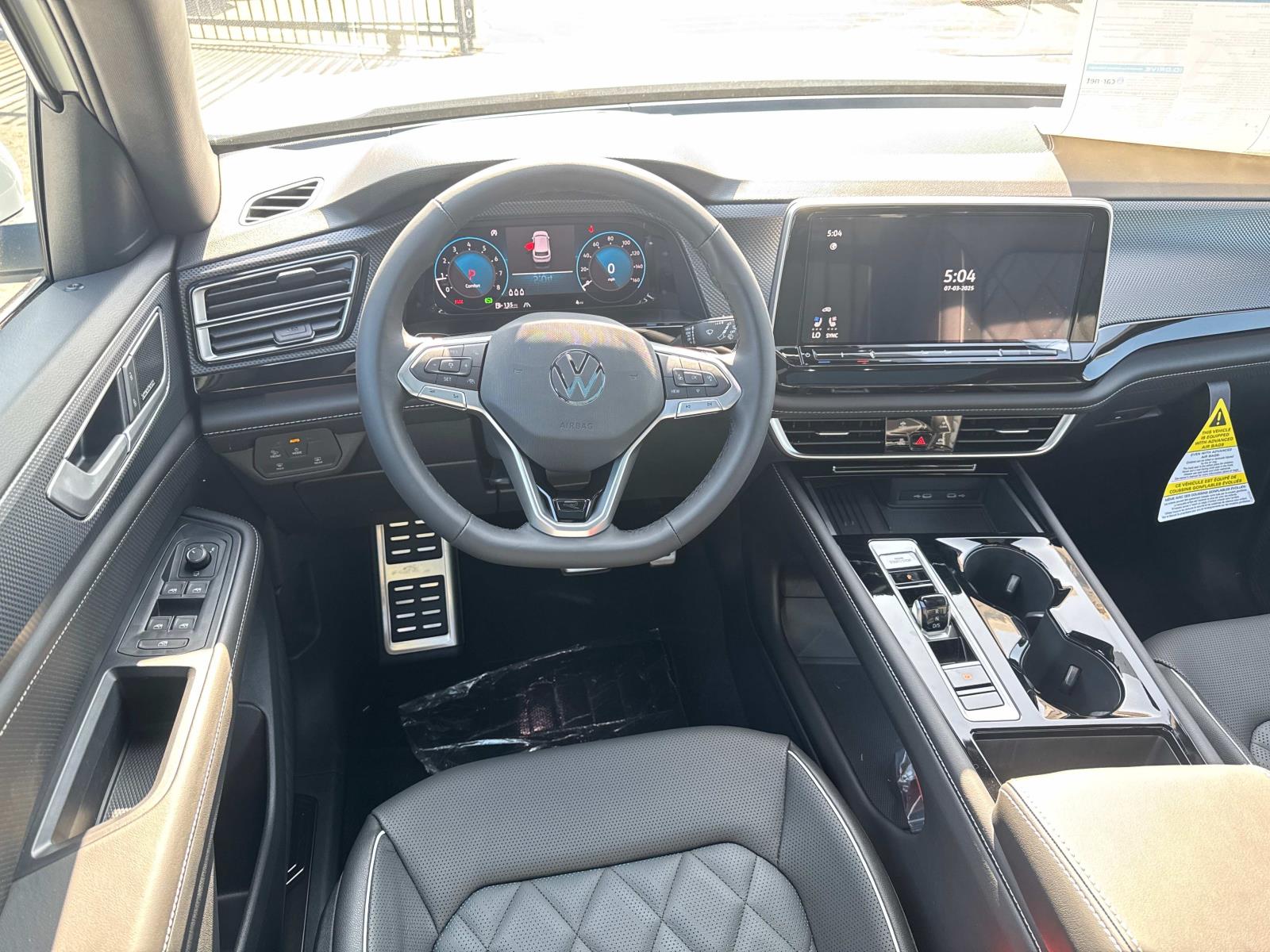 2025 Volkswagen Atlas Cross Sport SEL Premium R-LINE - Photo 10