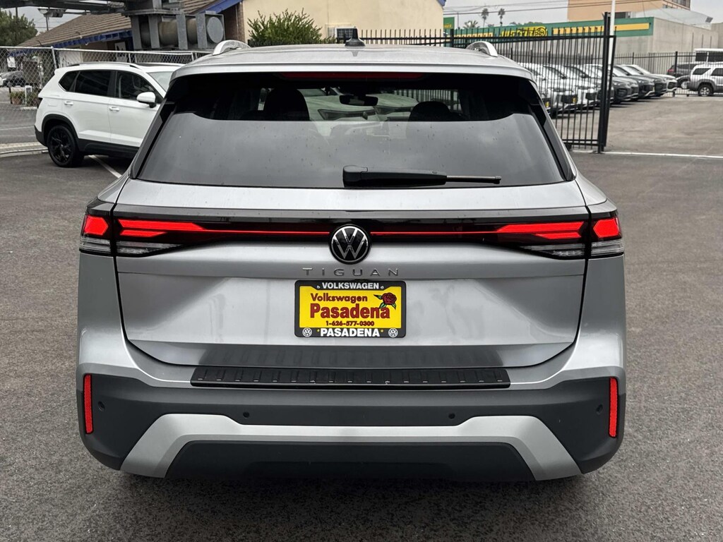 New 2026 Volkswagen Tiguan 2.0T S FWD Sport Utility