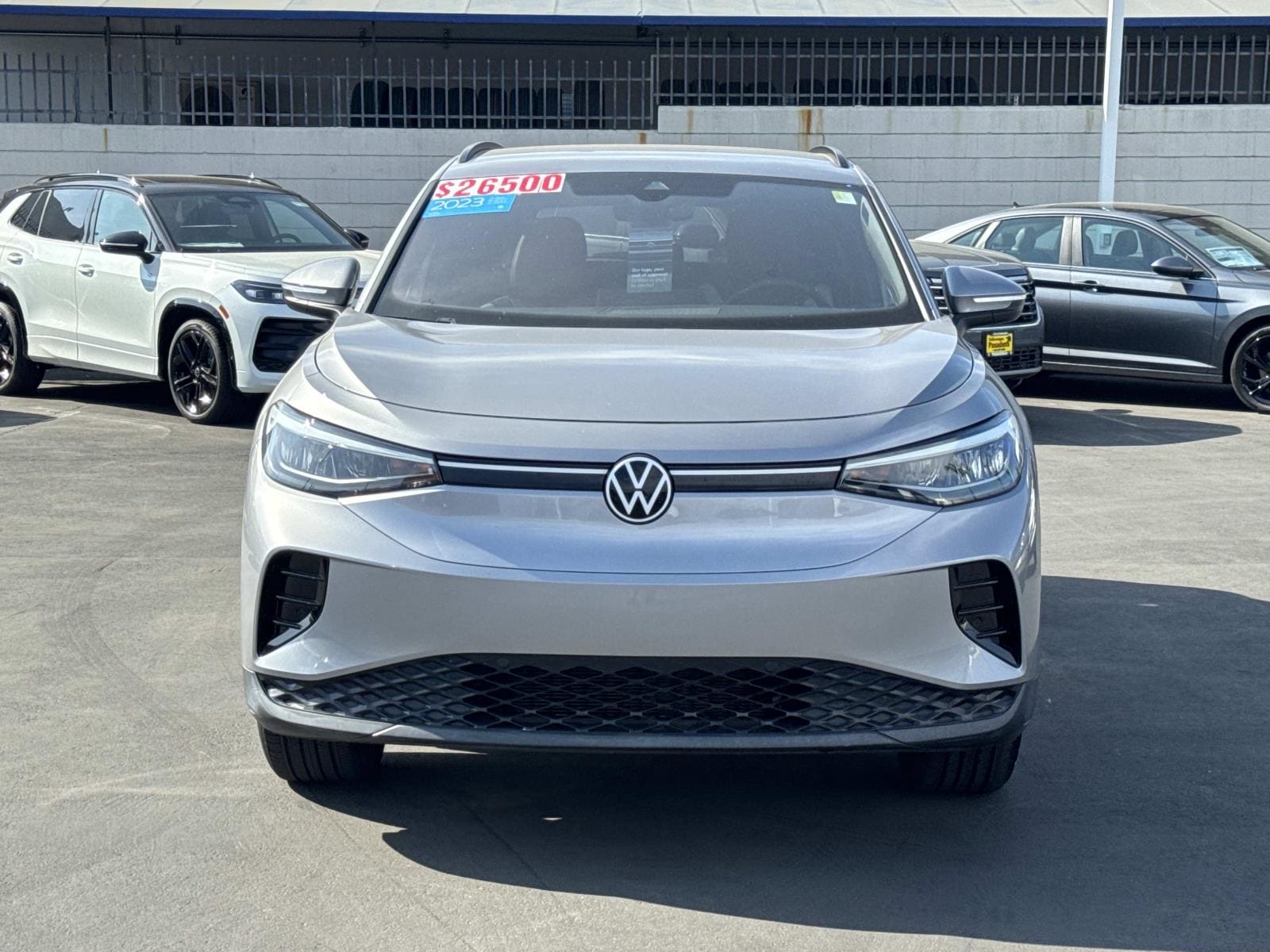 Used 2023 Volkswagen ID.4 PRO with VIN 1V2DNPE80PC050933 for sale in Pasadena, CA