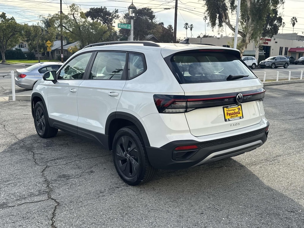 New 2026 Volkswagen Taos 1.5T S Sport Utility