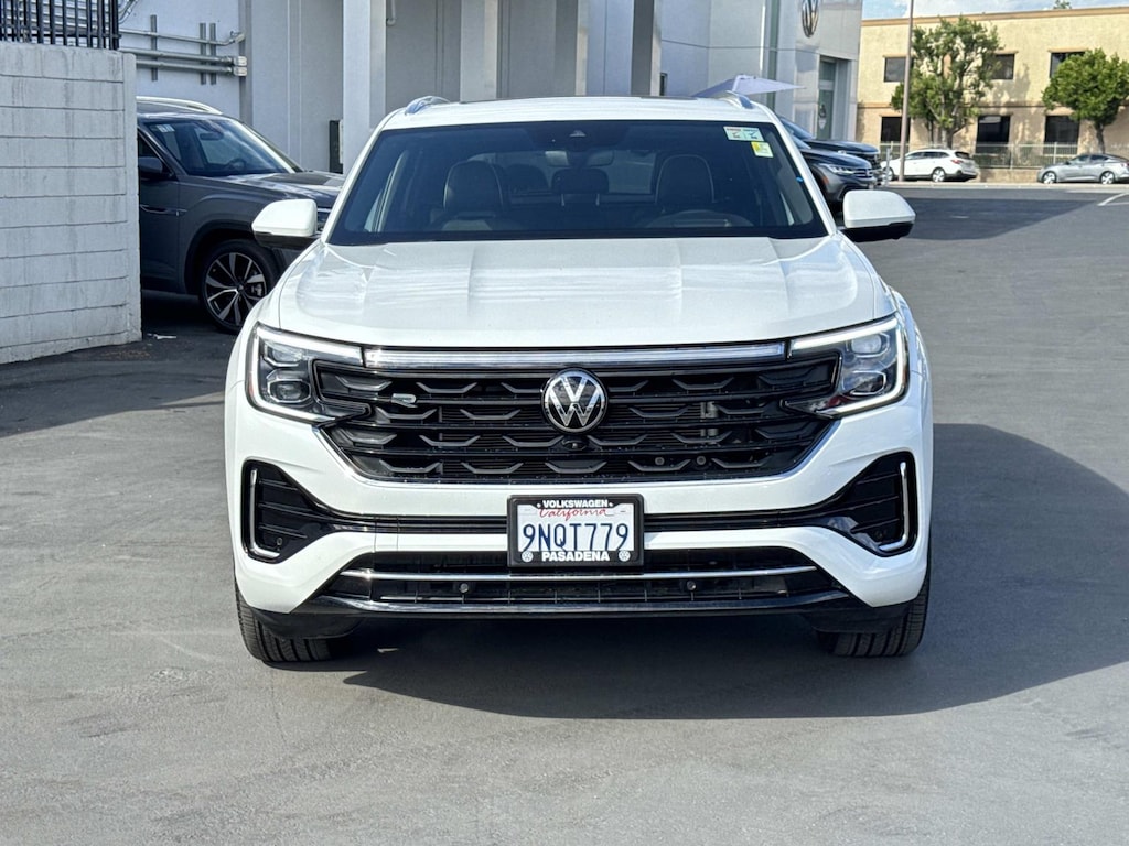 Used 2024 Volkswagen Atlas Cross Sport 2.0T SEL Premium R-Line Sport Utility