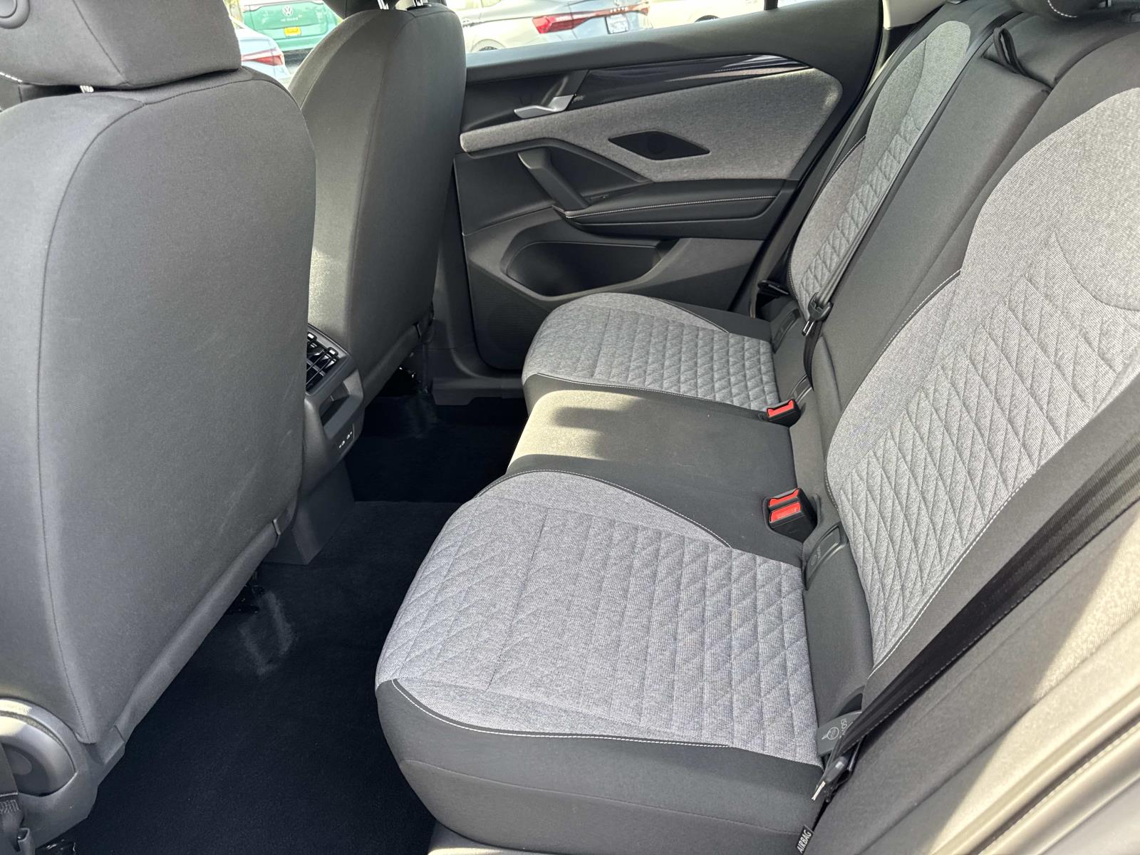 2025 Volkswagen Tiguan S - Photo 12