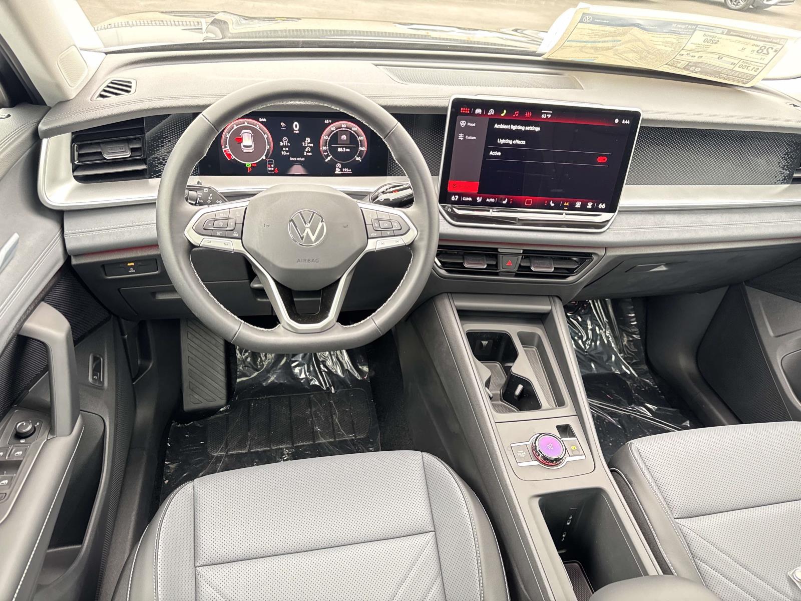 2026 Volkswagen Tiguan SE - Photo 7