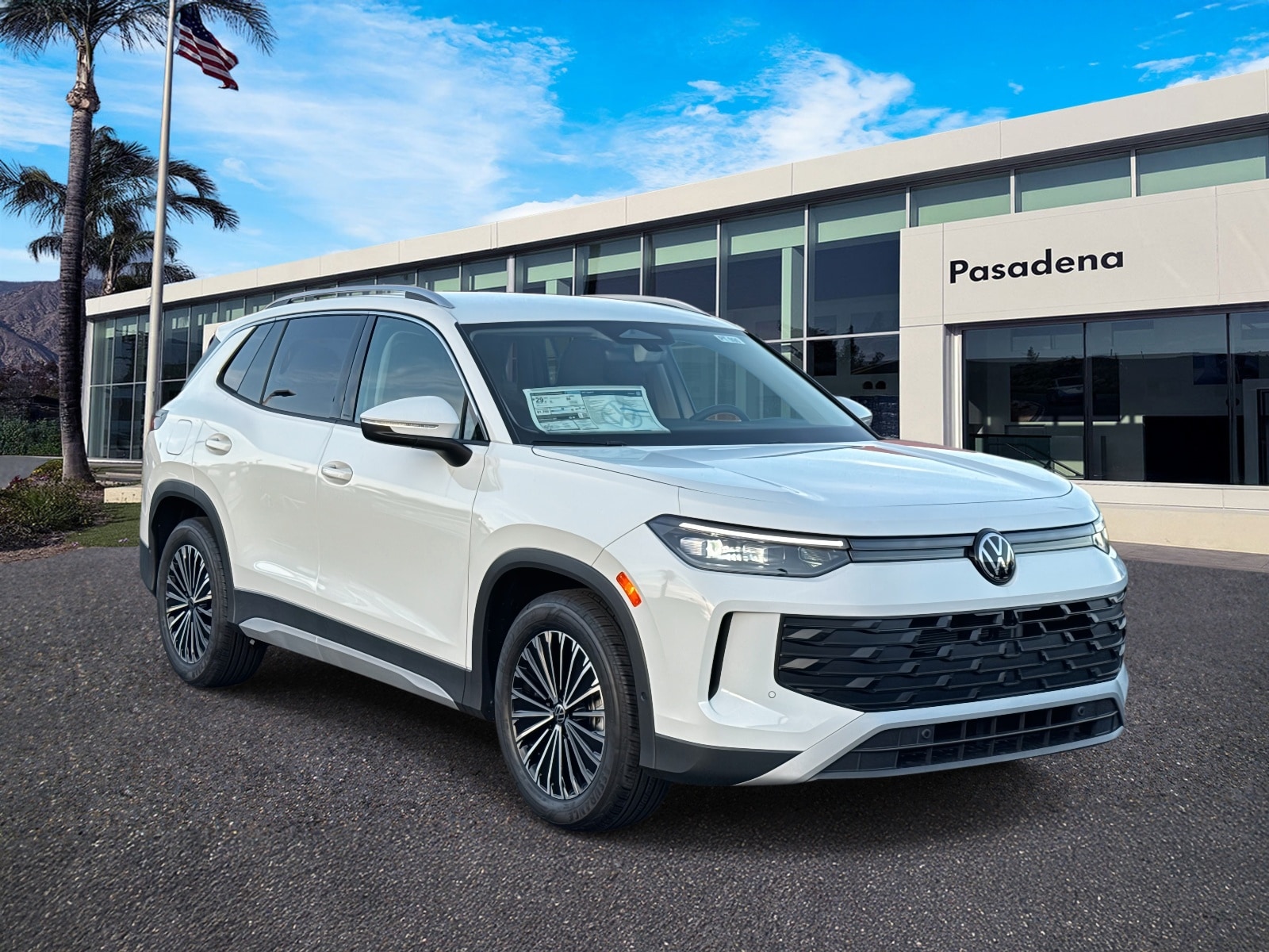 2026 Volkswagen Tiguan S's photo