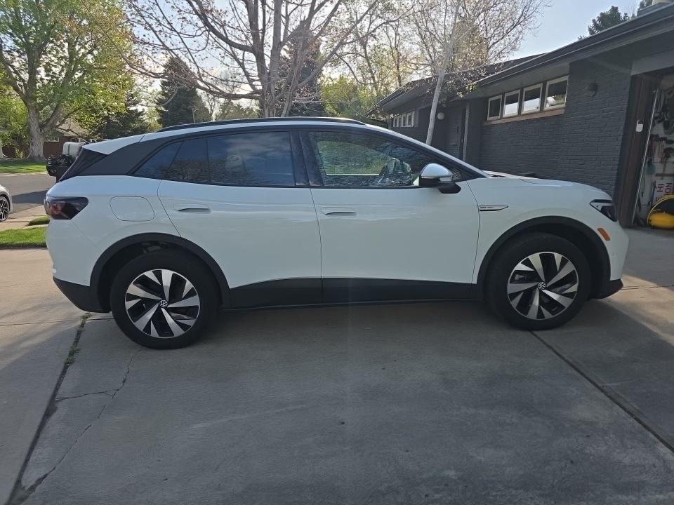 2023 Volkswagen ID.4 PRO AWD's photo