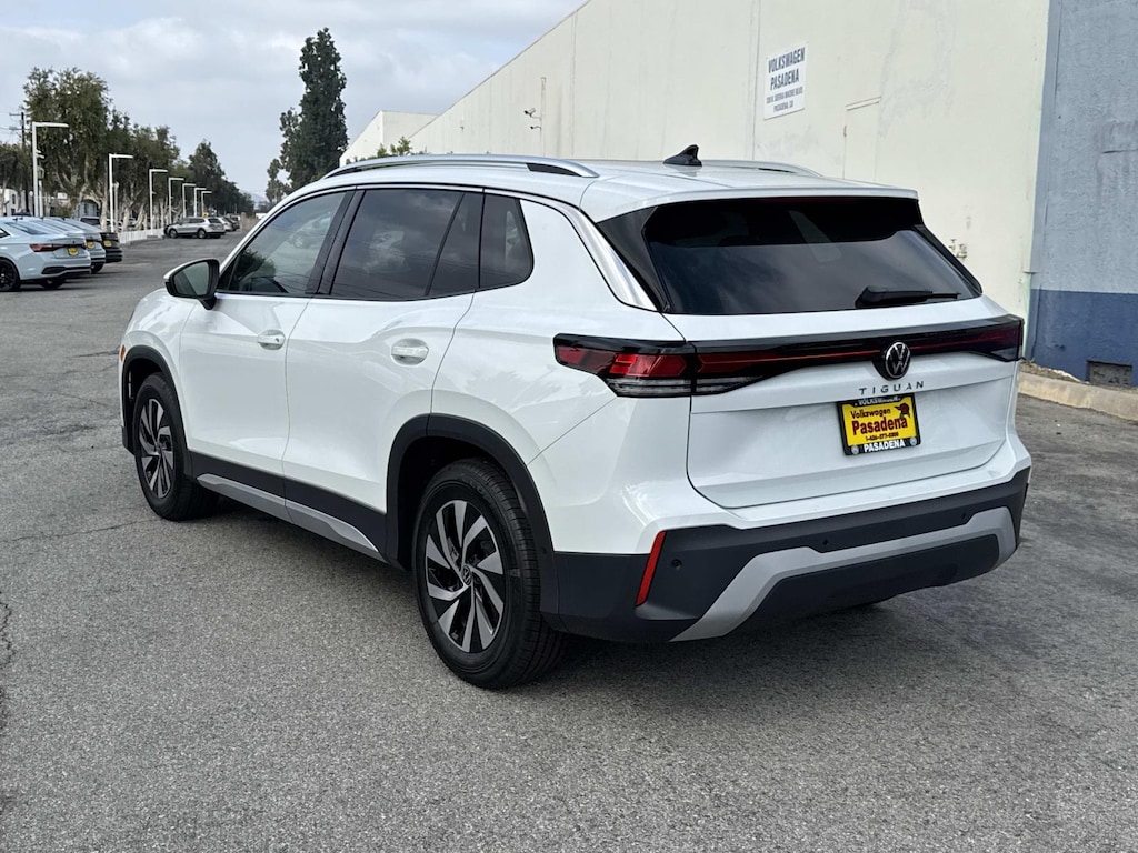 New 2026 Volkswagen Tiguan 2.0T S FWD Sport Utility