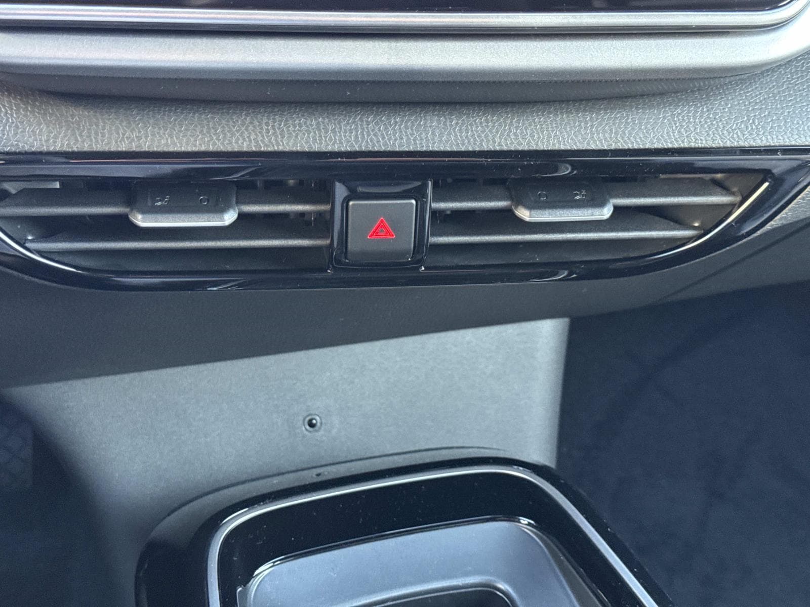 2026 Volkswagen ID.4 PRO - Photo 24