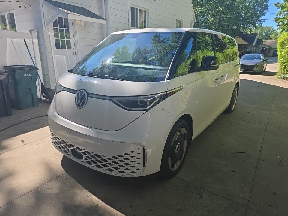 2025 Volkswagen ID. Buzz Pro S's photo