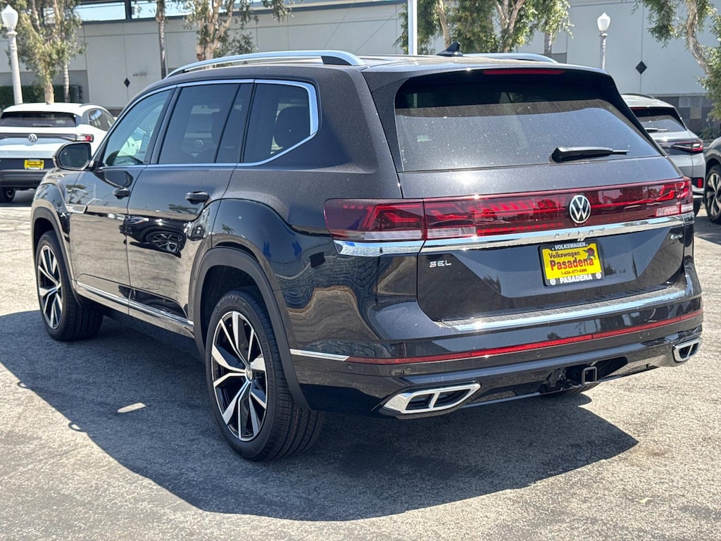 New 2025 Volkswagen Atlas 2.0T SEL Premium R-Line 4MOTION Sport Utility