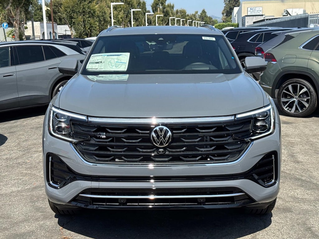 New 2025 Volkswagen Atlas Cross Sport 2.0T SEL Premium R-Line Sport Utility