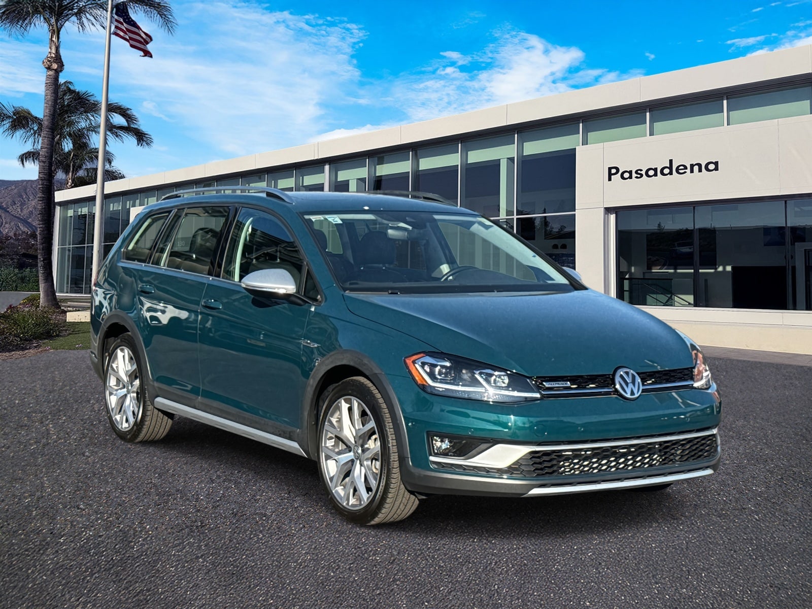 2018 Volkswagen Golf Alltrack Alltrack SEL's photo