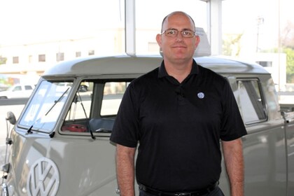 Staff member Ron Hancock from ID_e4a3c5ee5dc4