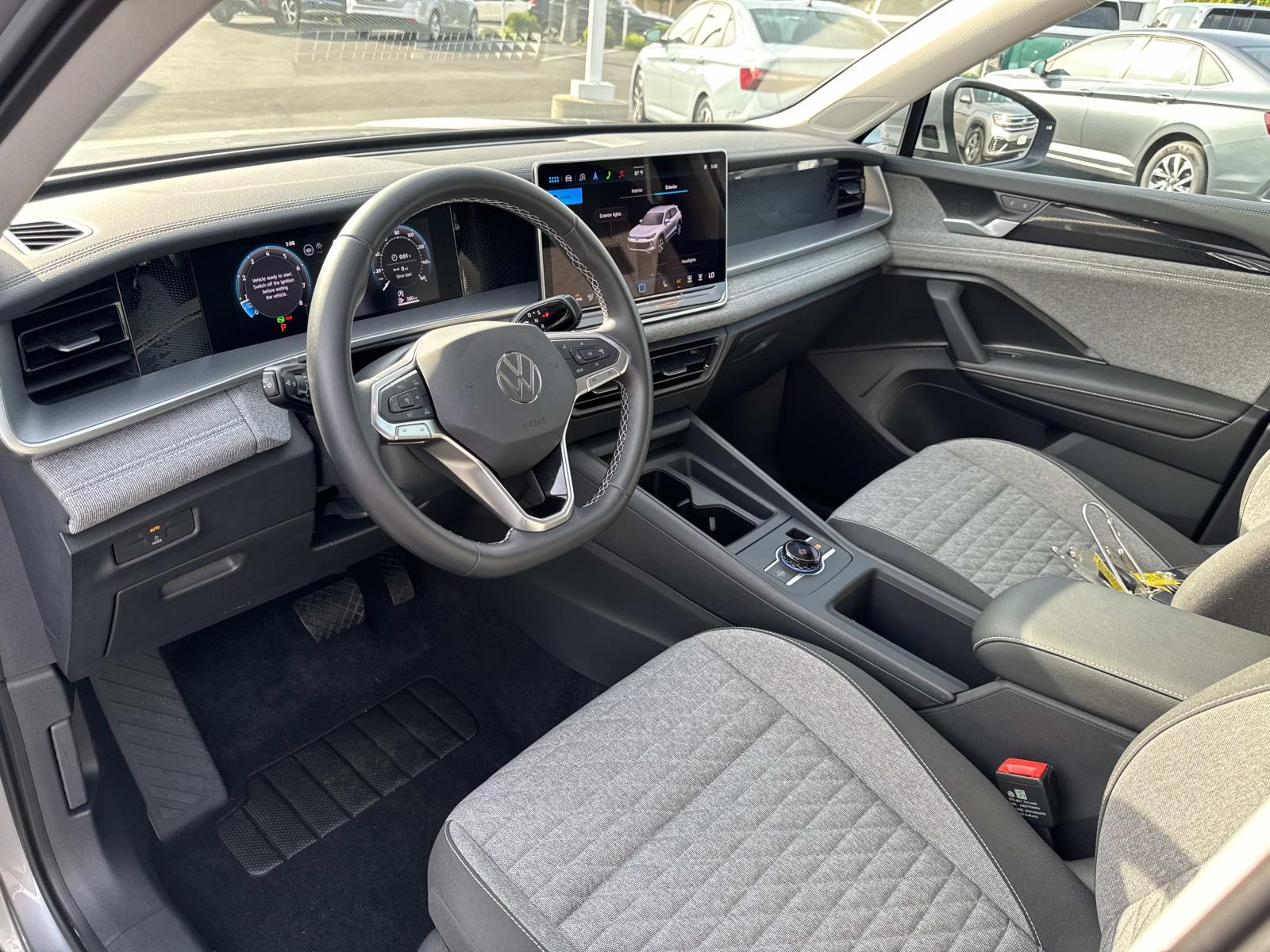 2025 Volkswagen Tiguan S - Photo 14