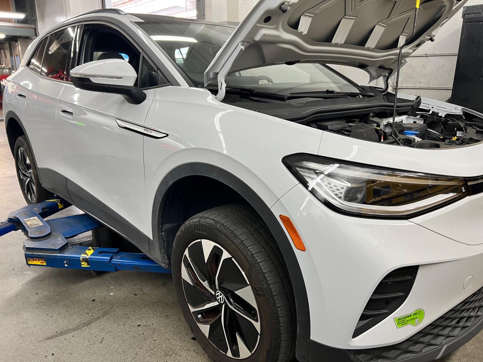 2022 Volkswagen ID.4 PRO S's photo