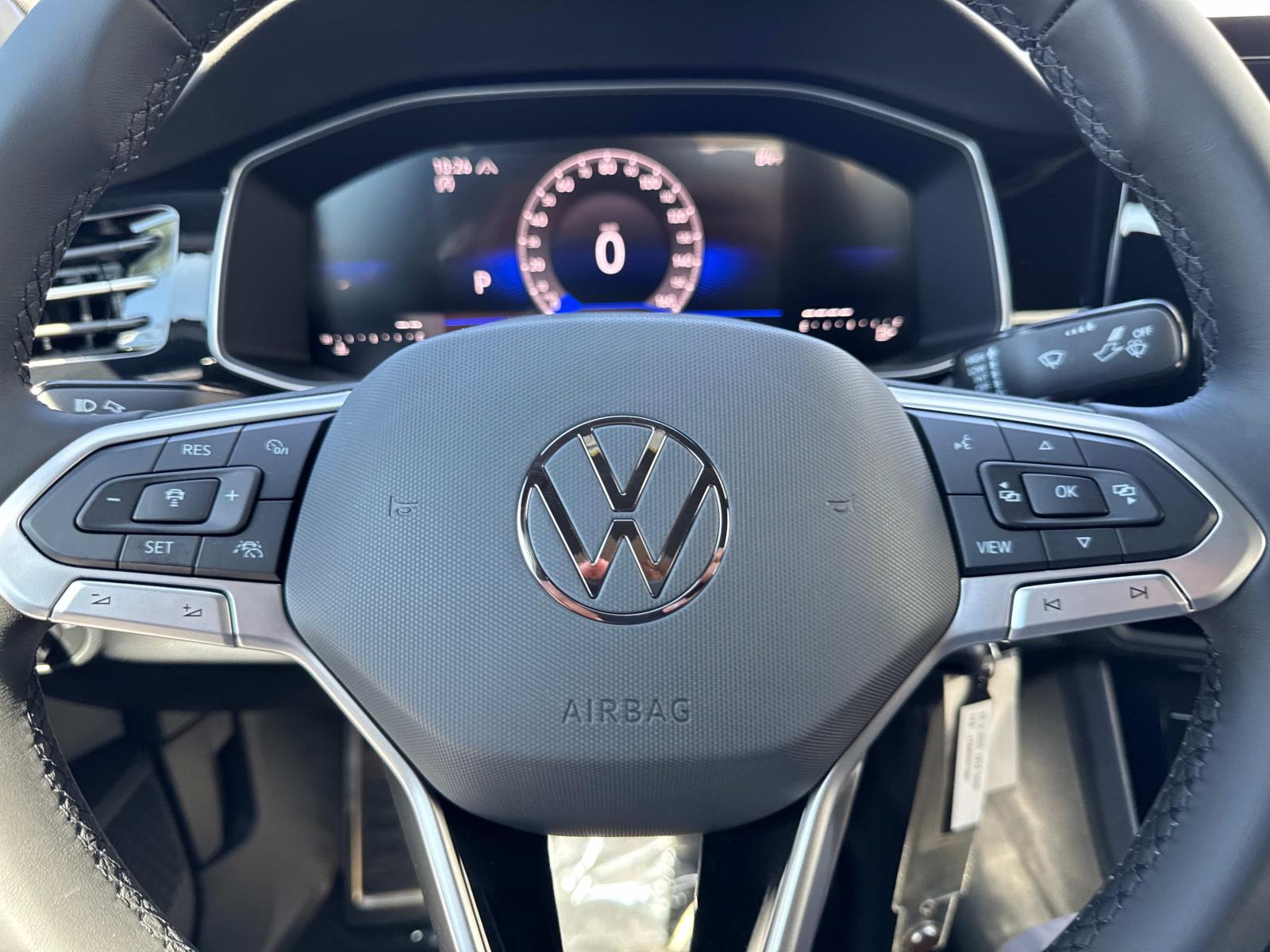 2025 Volkswagen Jetta Sport - Photo 18