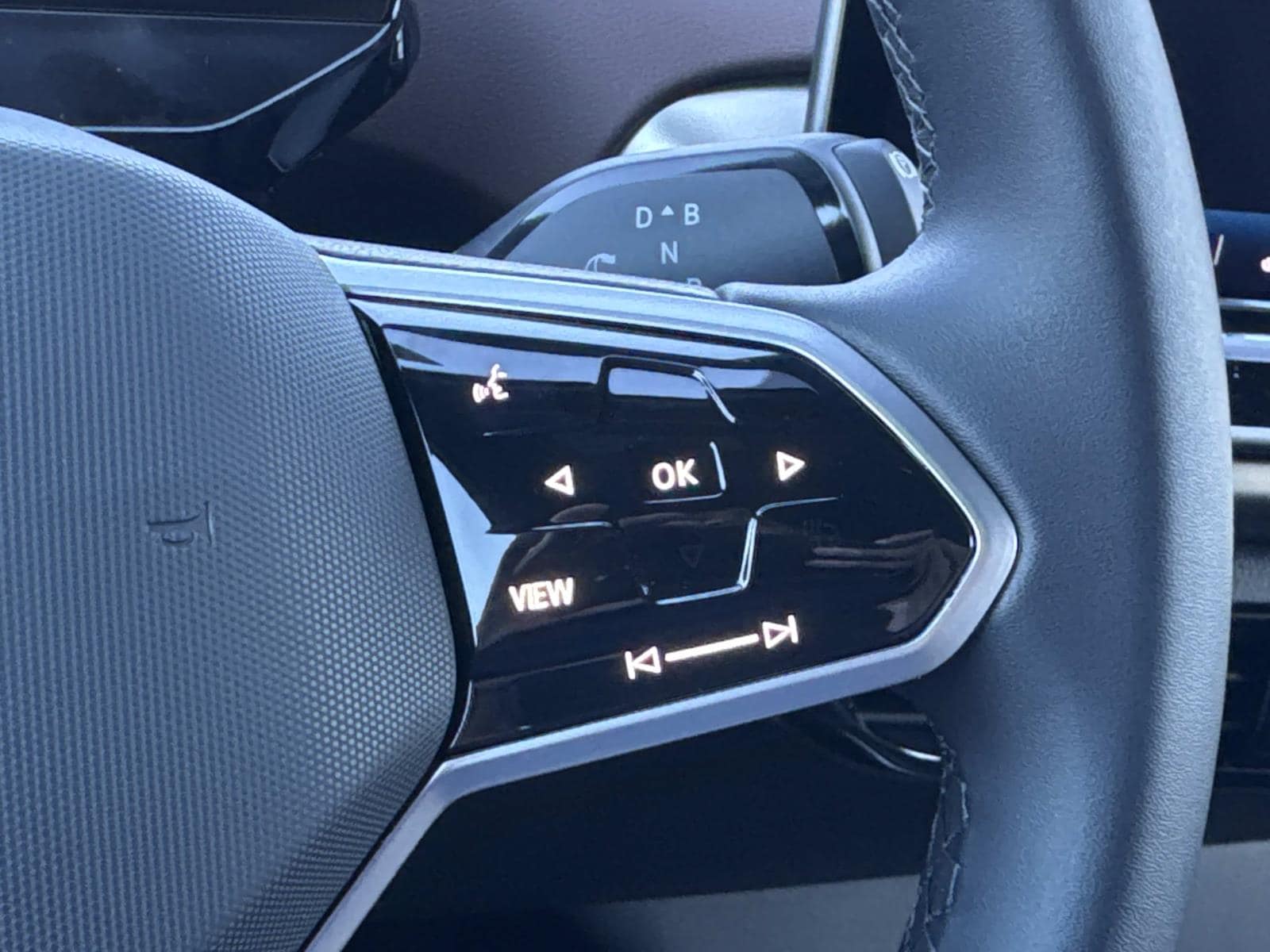 2026 Volkswagen ID.4 PRO - Photo 18