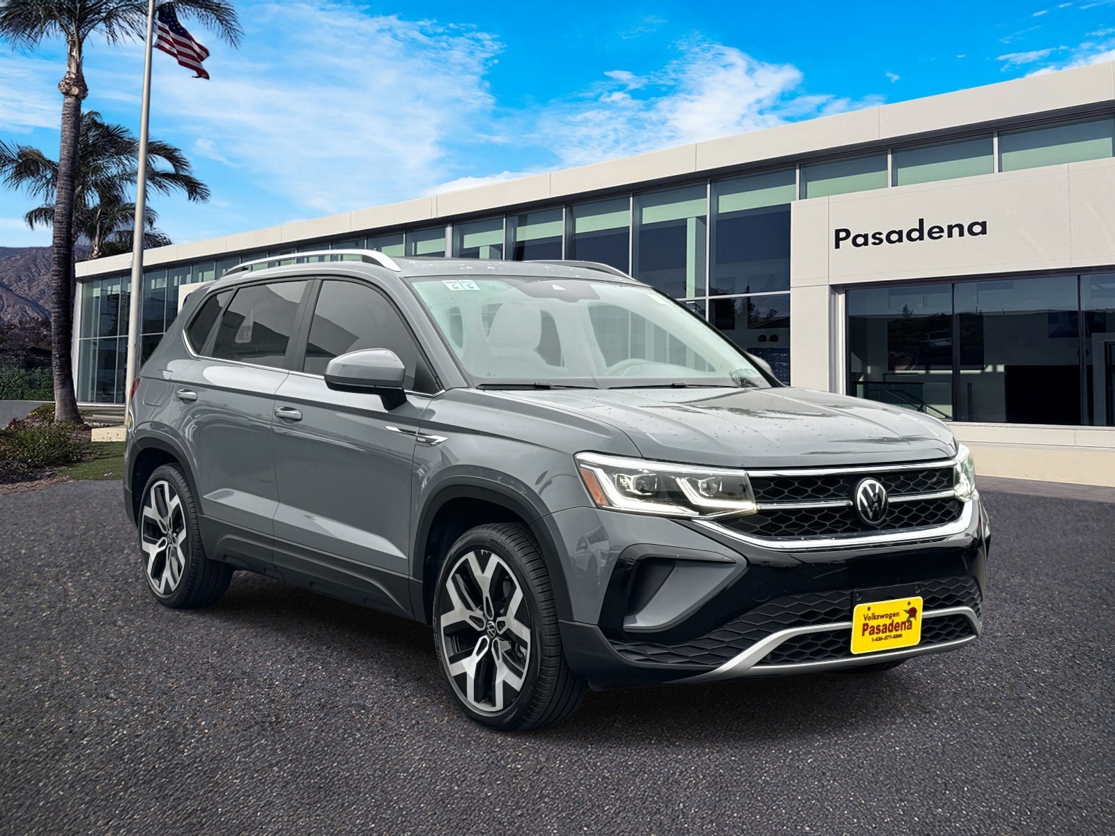 2023 Volkswagen Taos SEL's photo