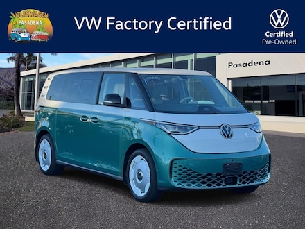 2025 Volkswagen ID. Buzz 1st Edition RWD w/Two-Tone Mini-van, Passenger