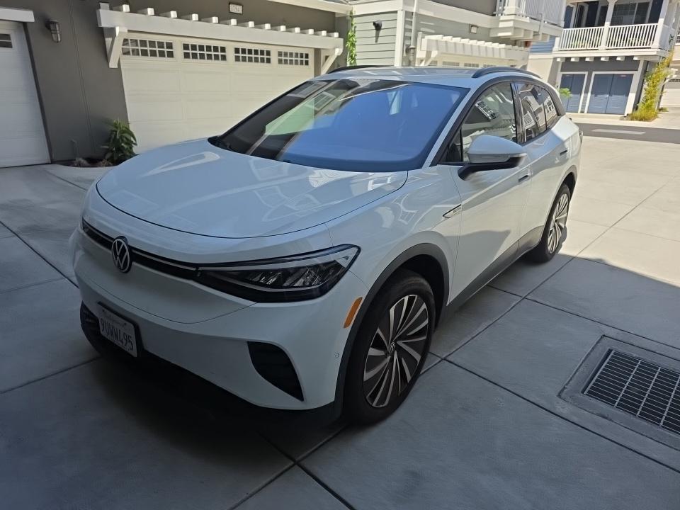 2025 Volkswagen ID.4 PRO AWD's photo