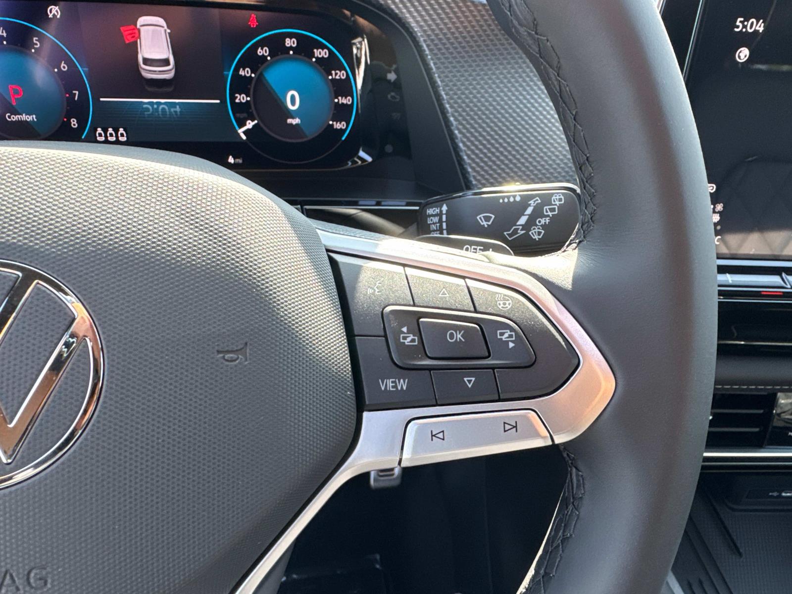 2025 Volkswagen Atlas Cross Sport SEL Premium R-LINE - Photo 23